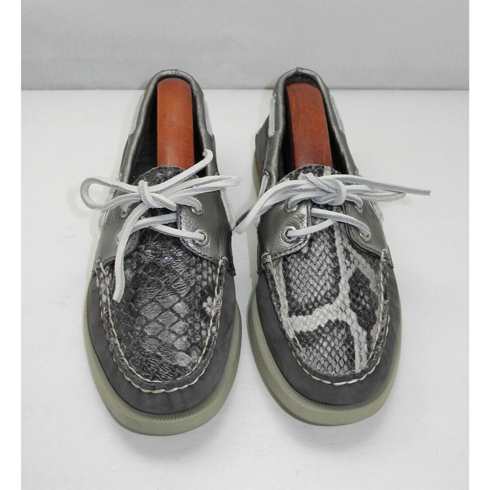 Sperry Top-Sider Boat Shoes 6 Grey Metallic Silver Embossed Snakeskin Leather